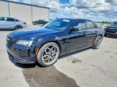 2C3CCABG6KH****** 2019 Chrysler 300s