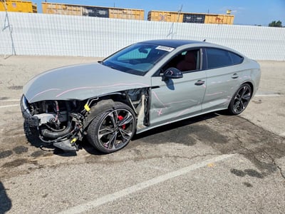 WAUC4CF53NA****** 2022 Audi S5