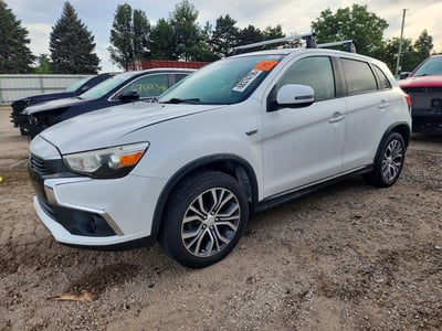 JA4AP3AU9HZ****** 2017 Mitsubishi Outlander