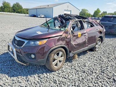 5XYKUDA26DG****** 2013 Kia Sorento