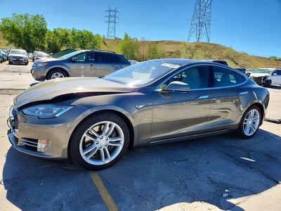 2015 Tesla Model S