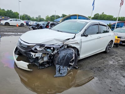 1HGCR2F85GA****** Salvamento y Destrozados 2016 Honda Accord en Hartford Springfield