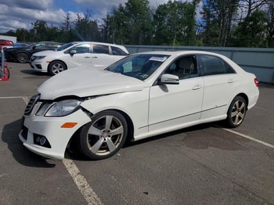 WDDHF8HB4AA****** 2010 Mercedes-Benz E-Class