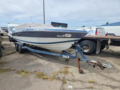 4WNMP19***** 1990 Four Winns 22 Ft Open