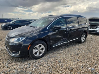 2C4RC1EG1HR****** 2017 Chrysler Pacifica