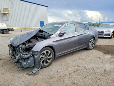 1HGCR2F77HA****** 2017 Honda Accord