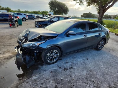 3KPF24AD2NE****** 2022 Kia Forte