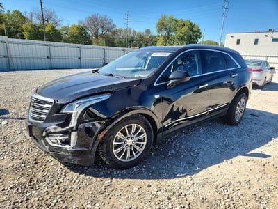 1GYKNDRS2HZ****** 2017 Cadillac XT5
