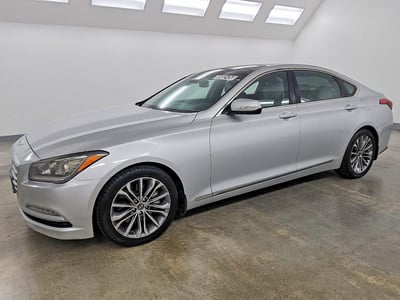 KMHGN4JE3GU****** 2016 Hyundai Genesis