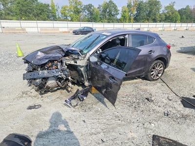 3MZBN1M39JM****** 2018 Mazda 3