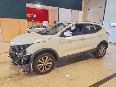 JN1BJ1CR3HW****** 2017 Nissan Rogue Sport