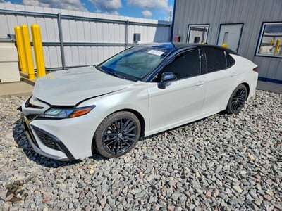 4T1K61BK8NU****** 2022 Toyota Camry