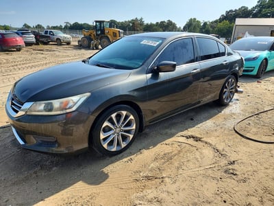 1HGCR2F52DA****** 2013 Honda Accord