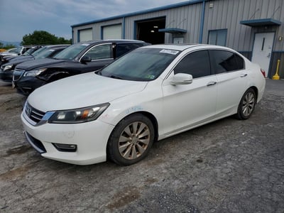 1HGCR2F85DA****** 2013 Honda Accord