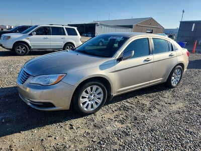 1C3CCBAB4EN****** 2014 Chrysler 200