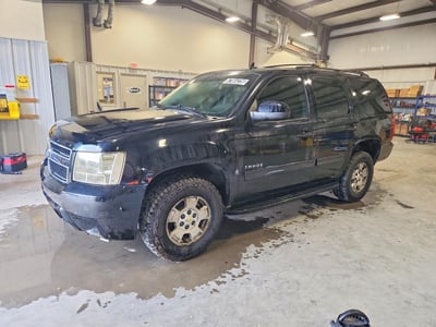 1GNSCAE03BR****** 2011 Chevrolet Tahoe