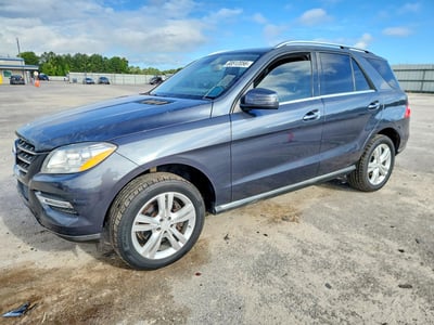4JGDA2EB0DA****** 2013 Mercedes-Benz M-Class