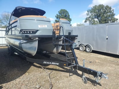 2023 HarrisKayot Boat