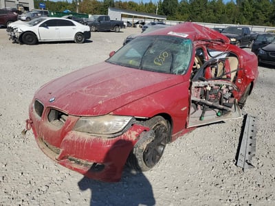 WBAPH7C50BE****** 2011 BMW 3 Series