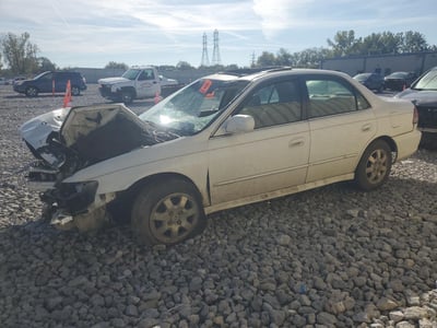 1HGCG56631A****** 2001 Honda Accord