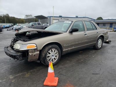 2FAFP74W15X****** 2005 Ford Crown Victoria