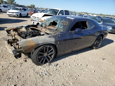 2C3CDZFJ8FH****** 2015 Dodge Challenger