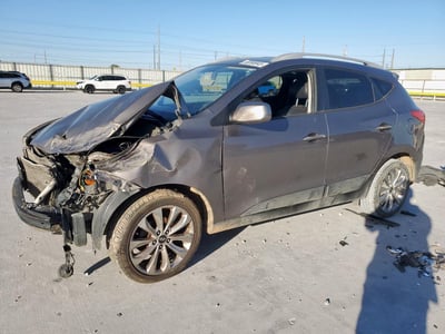 KM8JU3AC2BU****** 2011 Hyundai Tucson
