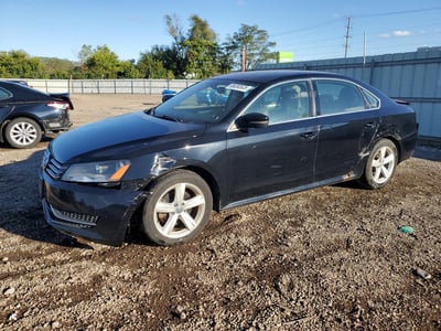 1VWBP7A32DC****** 2013 Volkswagen Passat