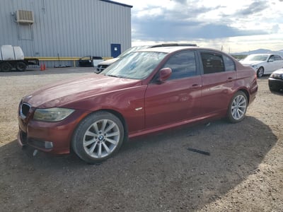 WBAPH5C51BA****** 2011 BMW 3 Series