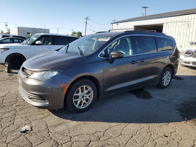 2C4RC1DG1LR****** 2020 Chrysler Voyager