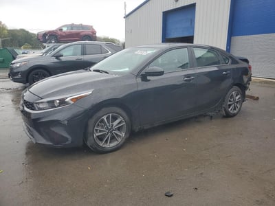 3KPF24AD3RE****** 2024 Kia Forte