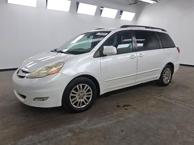 5TDZK22C37S****** 2007 Toyota Sienna