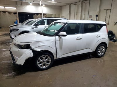 KNDJ23AU4P7****** 2023 Kia Soul