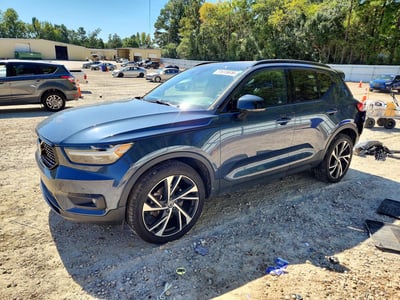 YV4162UM2N2****** 2022 Volvo XC40