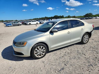 3VWDX7AJ1BM****** 2011 Volkswagen Jetta