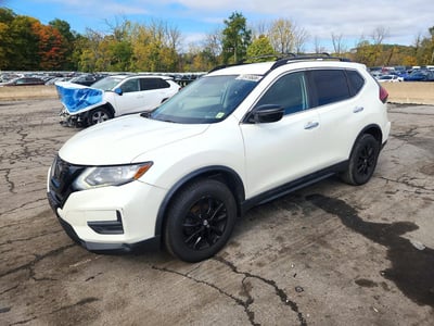 5N1AT2MV4JC****** 2018 Nissan Rogue
