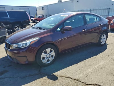 3KPFK4A7XJE****** 2018 Kia Forte