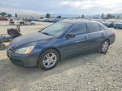 1HGCM56867A****** 2007 Honda Accord