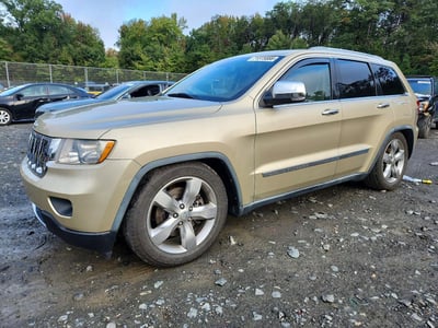 1J4RR6GT8BC****** 2011 Jeep Grand Cherokee