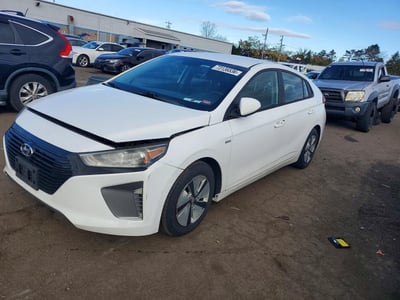 KMHC65LC5HU****** 2017 Hyundai Ioniq Hybrid