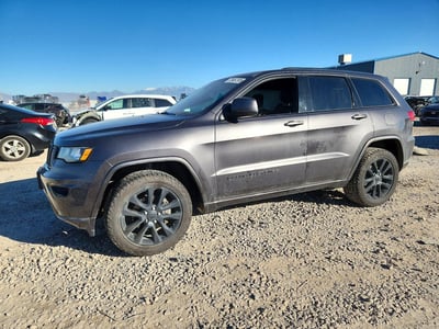 1C4RJFAGXHC****** 2017 Jeep Grand Cherokee