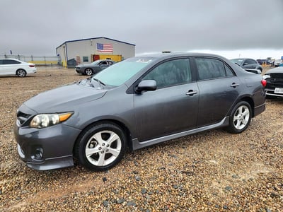 2T1BU4EE2CC****** 2012 Toyota Corolla