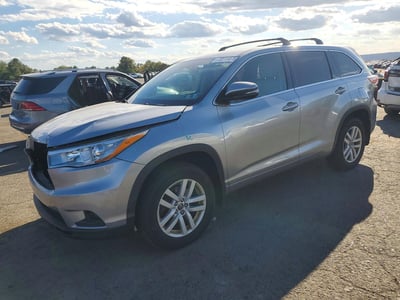 5TDBKRFH1GS****** 2016 Toyota Highlander