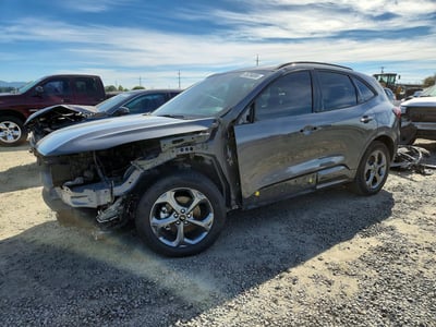 1FMCU0MNXPU****** 2023 Ford Escape