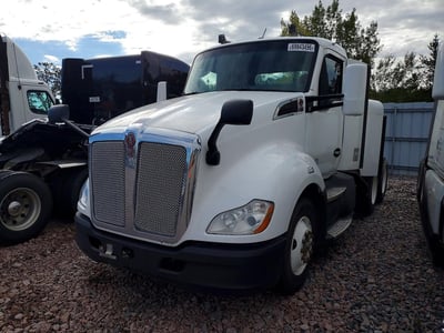 1XKYD49X3KJ****** 2019 Kenworth T680