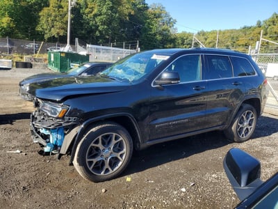 1C4RJFBG5JC****** 2018 Jeep Grand Cherokee