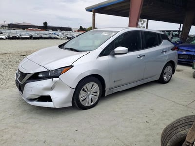 1N4AZ1CP8JC****** 2018 Nissan Leaf