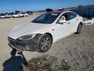 5YJSA1E23LF****** 2020 Tesla Model S