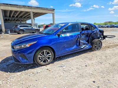 3KPF24AD5RE****** 2024 Kia Forte