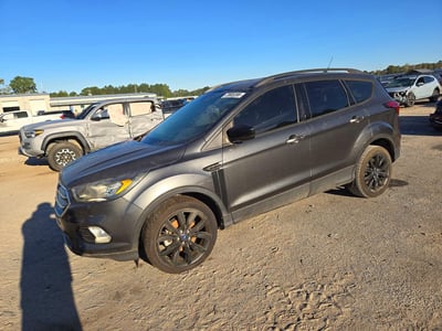 1FMCU0GD2KU****** 2019 Ford Escape